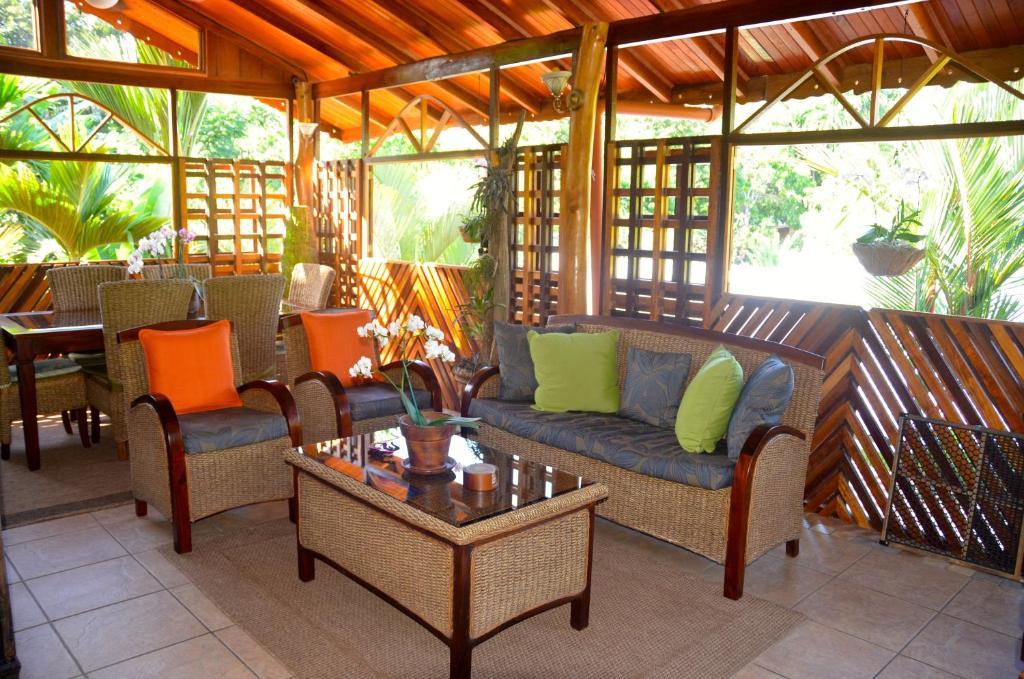 Physis Caribbean Bed & Breakfast Puerto Viejo de Talamanca Kültér fotó