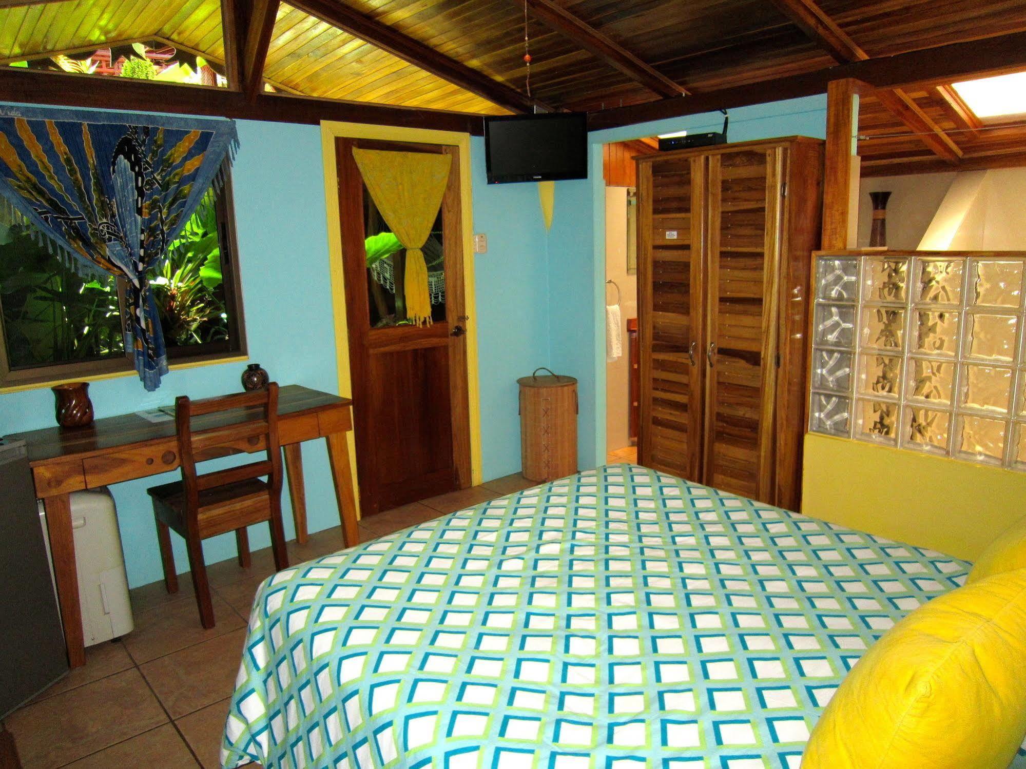 Physis Caribbean Bed & Breakfast Puerto Viejo de Talamanca Kültér fotó