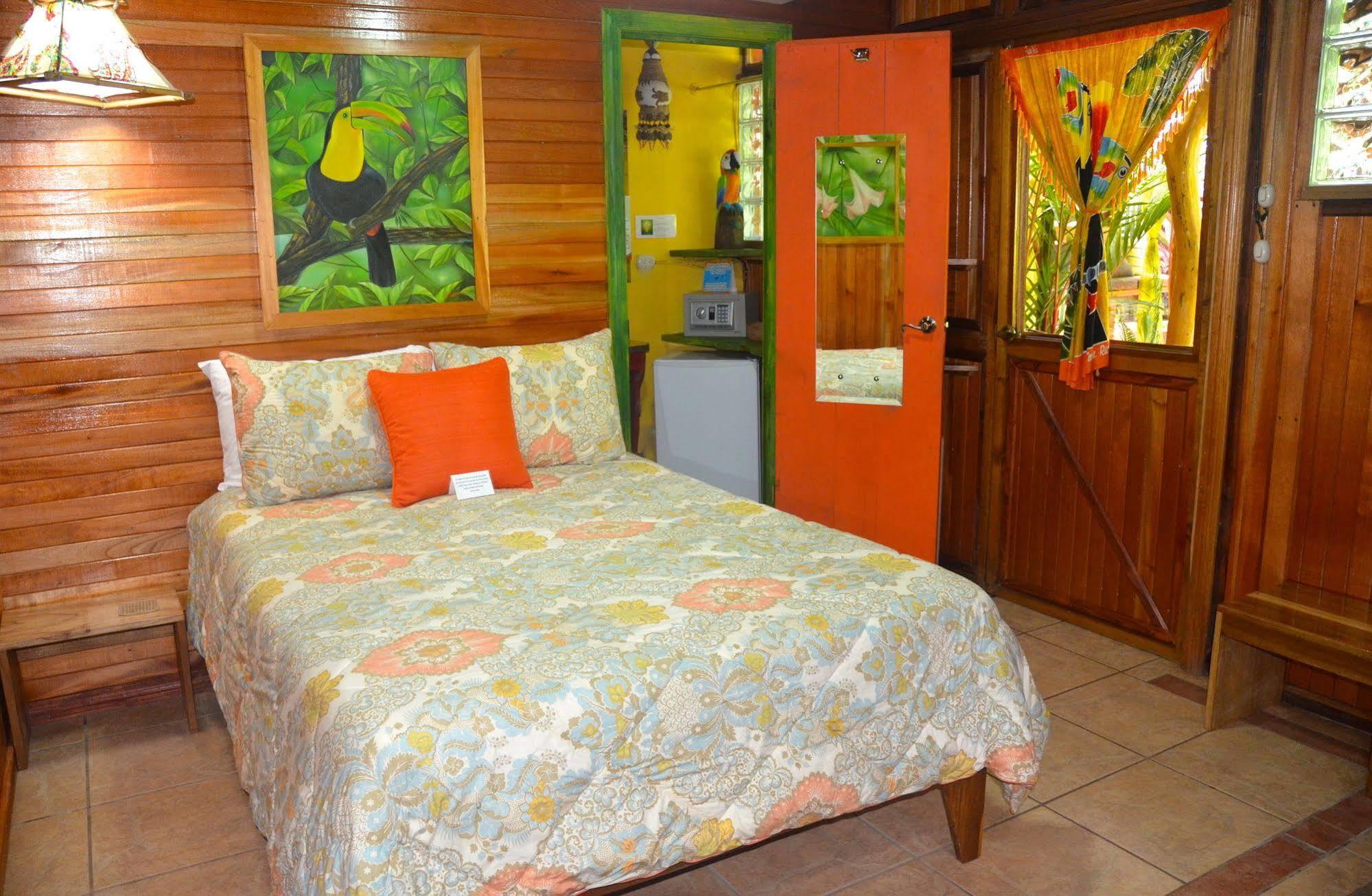 Physis Caribbean Bed & Breakfast Puerto Viejo de Talamanca Kültér fotó