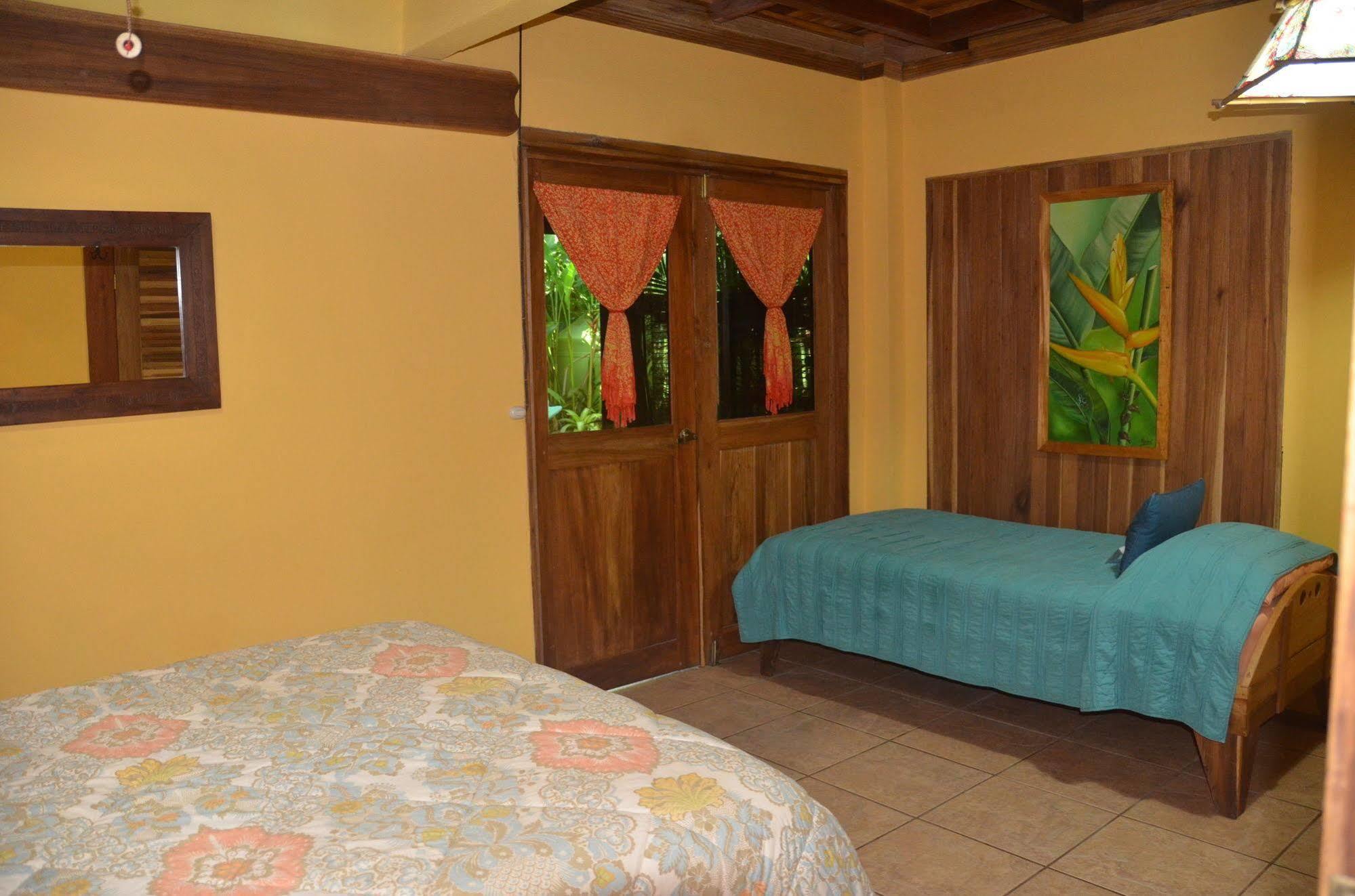 Physis Caribbean Bed & Breakfast Puerto Viejo de Talamanca Kültér fotó